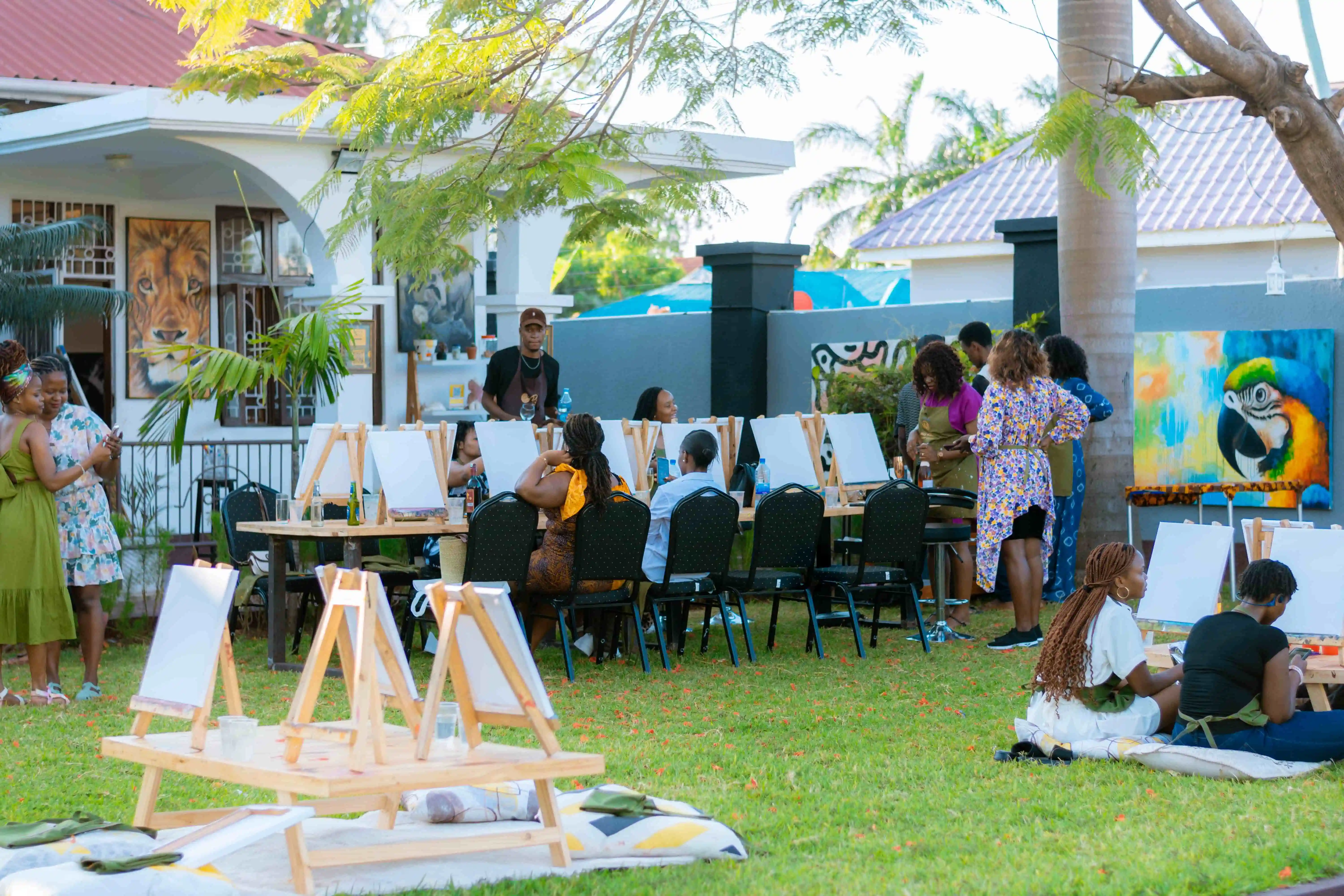 Art by Nias studio exterior